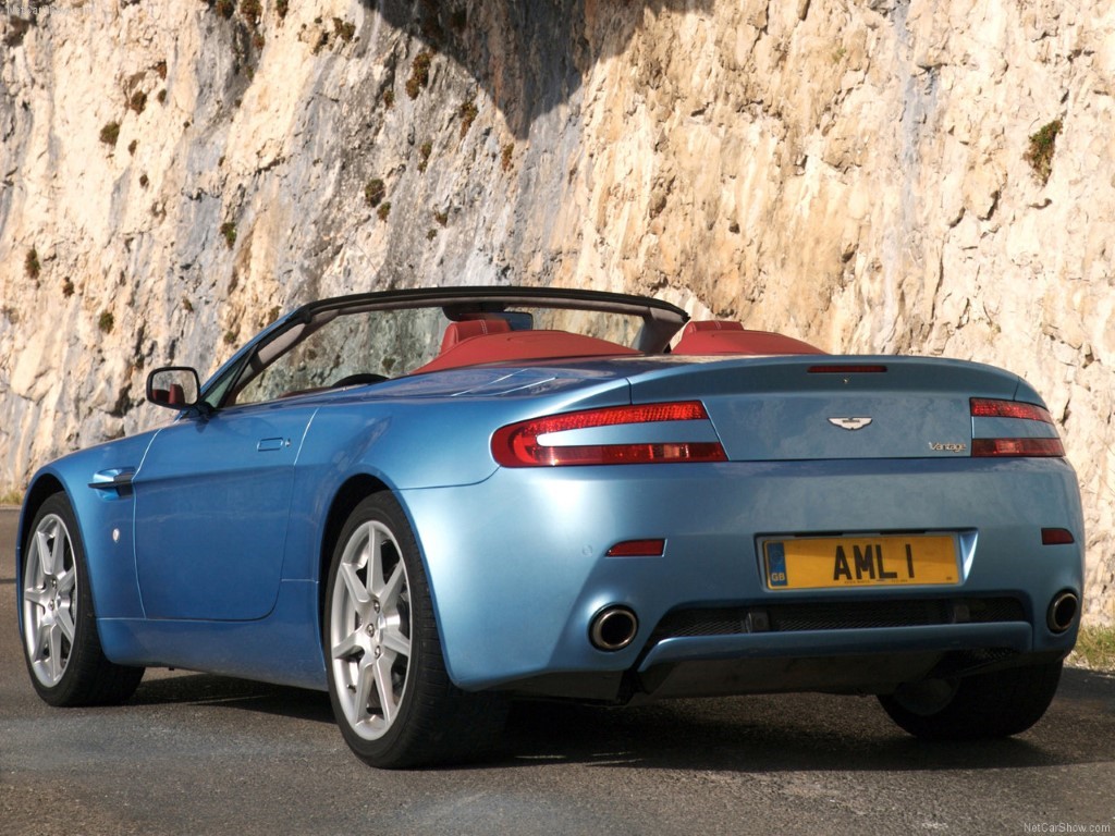 Aston Martin Vantage V8 Roadster